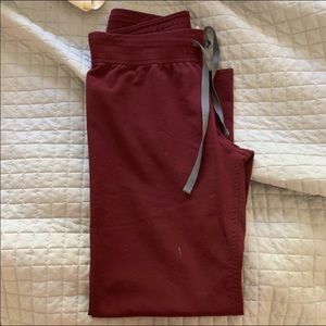 🔴FIGS Livingston Bottom S Burgundy- limited color